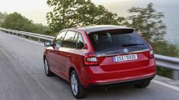 Skoda Rapid Spaceback (2013) - widok z tyłu