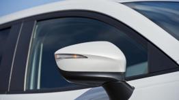 Mazda CX-3 SKYACTIV-G (2015) - prawe lusterko zewnętrzne, przód