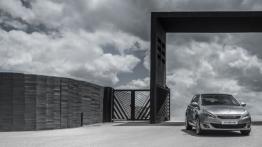 Peugeot 308 II (2014) - widok z przodu