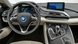 BMW i8 (2014) - kokpit