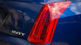 Cadillac ATS Coupe (2015) - prawy tylny reflektor - wyłączony