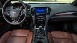 Cadillac ATS Coupe (2015) - pełny panel przedni