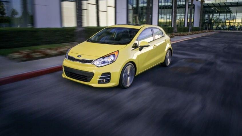 Kia Rio III Hatchback 5d Facelifting 1.4 WGT 90KM 66kW od 2014