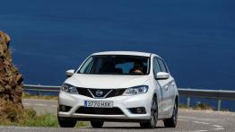 Nissan Pulsar 1.5 dCi (2014) - widok z przodu