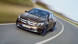 Mercedes GLA 220 CDI 4MATIC (2014) - widok z przodu