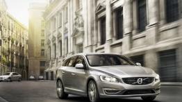 Volvo V60 Facelifting (2014) - widok z przodu