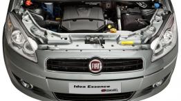 Fiat Idea Facelifting (2014) - maska otwarta