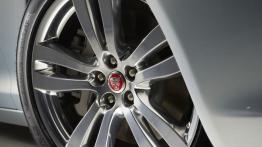 Jaguar XJ 2014 - koło