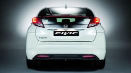 Honda Civic IX Hatchback 2014 - widok z tyłu