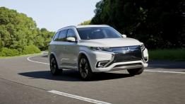 Mitsubishi Outlander III PHEV Concept-S (2014) - widok z przodu