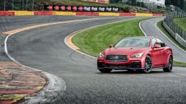 Infiniti Q50 Eau Rouge Concept (2014) - testowanie auta