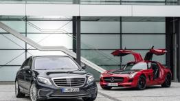Mercedes SLS AMG GT Coupe Final Edition (2014) - widok z przodu