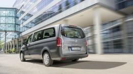 Mercedes Vito III Tourer Pro 114 CDI (2014) - widok z tyłu
