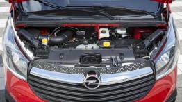 Opel Vivaro II Furgon (2014) - maska otwarta