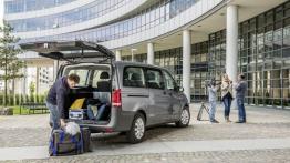 Mercedes Vito III Tourer Pro 114 CDI (2014) - tył - bagażnik otwarty