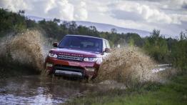 Land Rover Range Rover Sport II SDV8 (2014) - widok z przodu