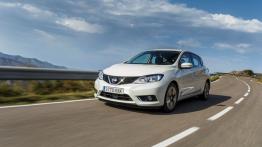 Nissan Pulsar 1.5 dCi (2014) - widok z przodu