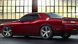 Dodge Challenger 100th Anniversary Edition (2014) - widok z tyłu