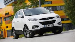 Hyundai ix35 Facelifting (2014) - widok z przodu