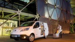 Nissan e-NV200 Van (2014) - widok z przodu