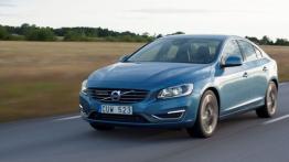Volvo S60 Facelifting (2014) - widok z przodu