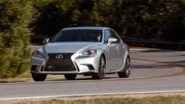 Lexus IS III 350 F-Sport (2014) - widok z przodu