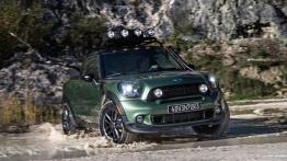 Mini Paceman Adventure Concept (2014) - widok z przodu