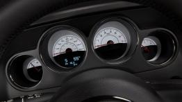 Dodge Challenger 100th Anniversary Edition (2014) - zestaw wskaźników