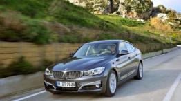 BMW 320d Gran Turismo (2014) - widok z przodu