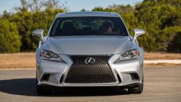 Lexus IS III 350 F-Sport (2014) - widok z przodu