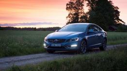 Volvo S60 Facelifting (2014) - widok z przodu