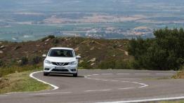 Nissan Pulsar 1.5 dCi (2014) - widok z przodu