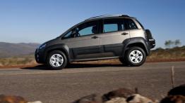 Fiat Idea Adventure 1.8 16V Facelifting (2014) - lewy bok