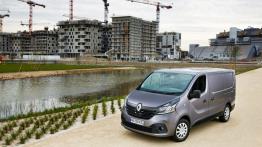 Renault Trafic III (2014) - widok z przodu