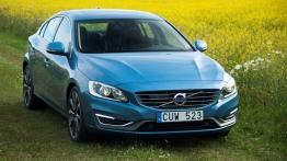 Volvo S60 Facelifting (2014) - widok z przodu