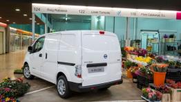 Nissan e-NV200 Van (2014) - widok z tyłu