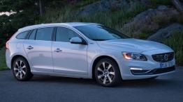 Volvo V60 Plug-In Hybrid Facelifting (2014) - prawy bok