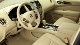 Nissan Pathfinder IV Hybrid (2014) - pełny panel przedni