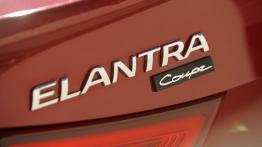 Hyundai Elantra Coupe (2014) - emblemat
