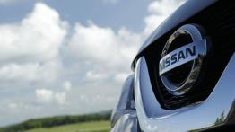 Nissan Rogue 2014 - logo