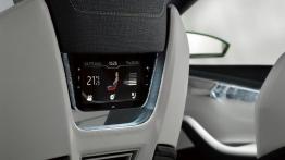 Skoda VisionC Concept (2014) - ekran systemu multimedialnego z tyłu