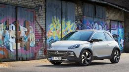 Opel Adam Rocks (2014) - widok z przodu
