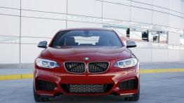 BMW M235i Coupe (2014) - widok z przodu