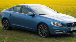 Volvo S60 Facelifting (2014) - prawy bok