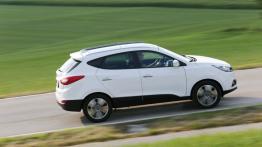 Hyundai ix35 Facelifting (2014) - prawy bok