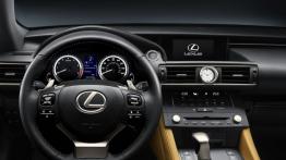 Lexus RC (2014) - kokpit