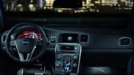 Volvo V60 Polestar (2014) - pełny panel przedni