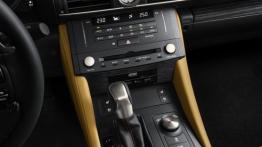 Lexus RC (2014) - konsola środkowa