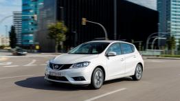 Nissan Pulsar 1.5 dCi (2014) - widok z przodu