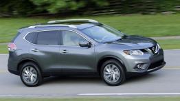 Nissan Rogue 2014 - prawy bok